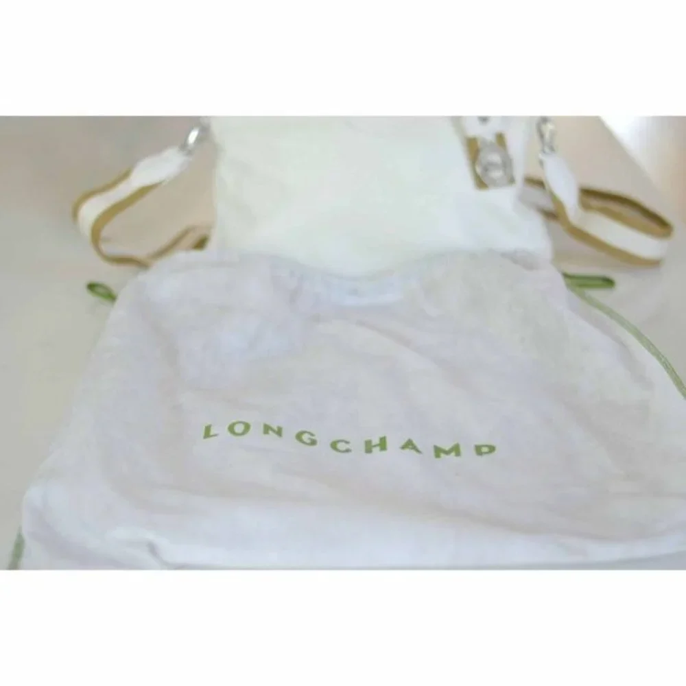 Longchamp Women's White Top Handle Lightweight Crossbody Tote Shoulder Bag - Picture 5 of 11